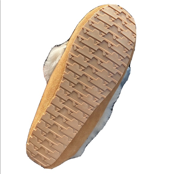 ❤️SOLD❤️Vineyard Vines Womens Suede Shearling Moccasin Slippers - Picture 3 of 4